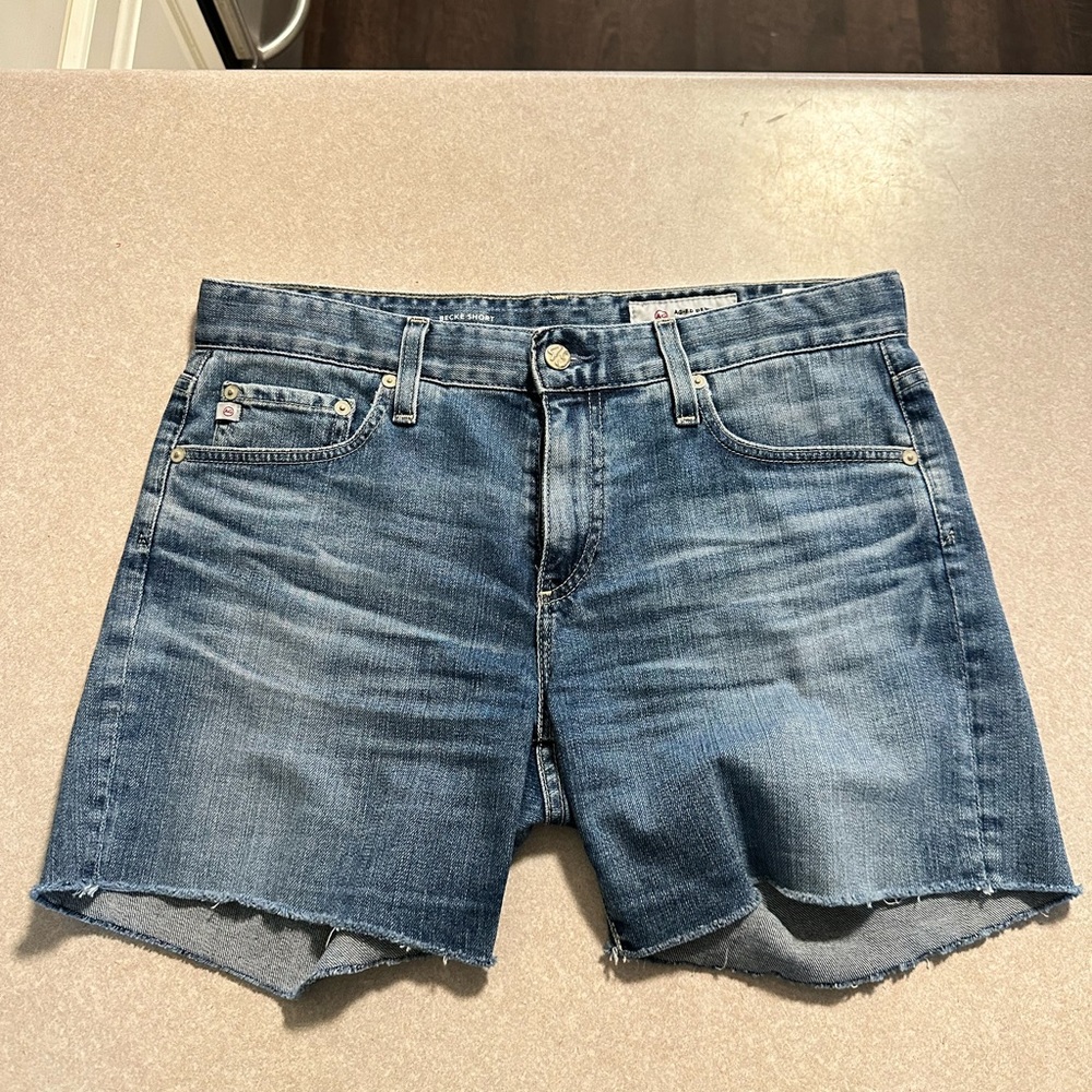 AG-ED size 28 Becke shorts